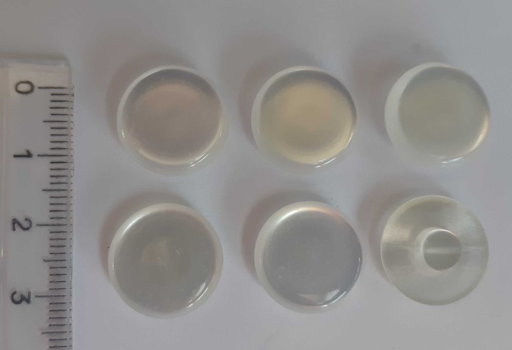 Botões Muito Antigos