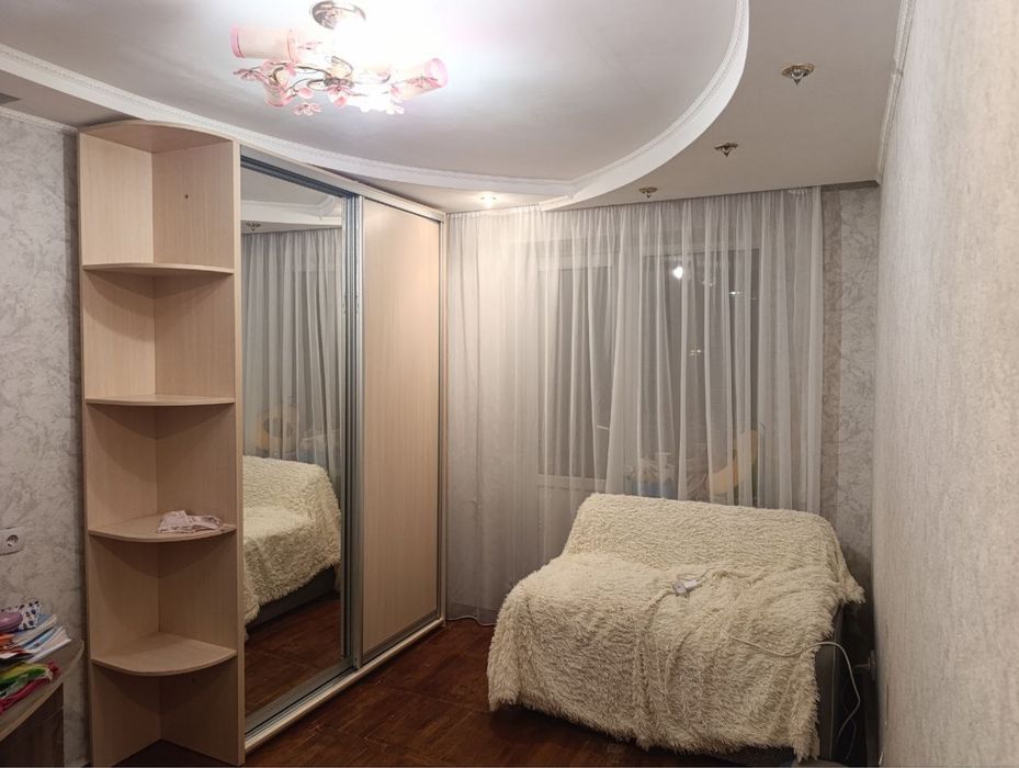 Продаж 3-кімнатної квартири