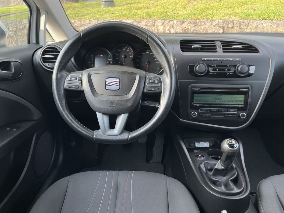 Seat Leon - Nacional/1 Registo/2014/76.000km