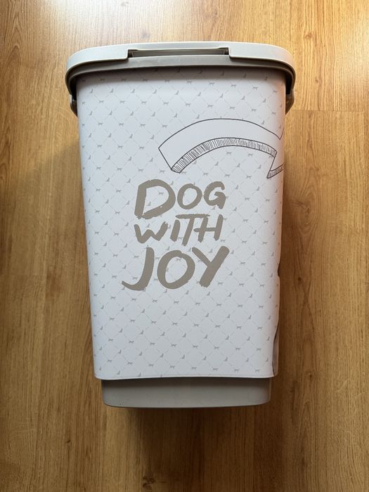 Nowe duże pudełko do przechowywania karmy dla psa