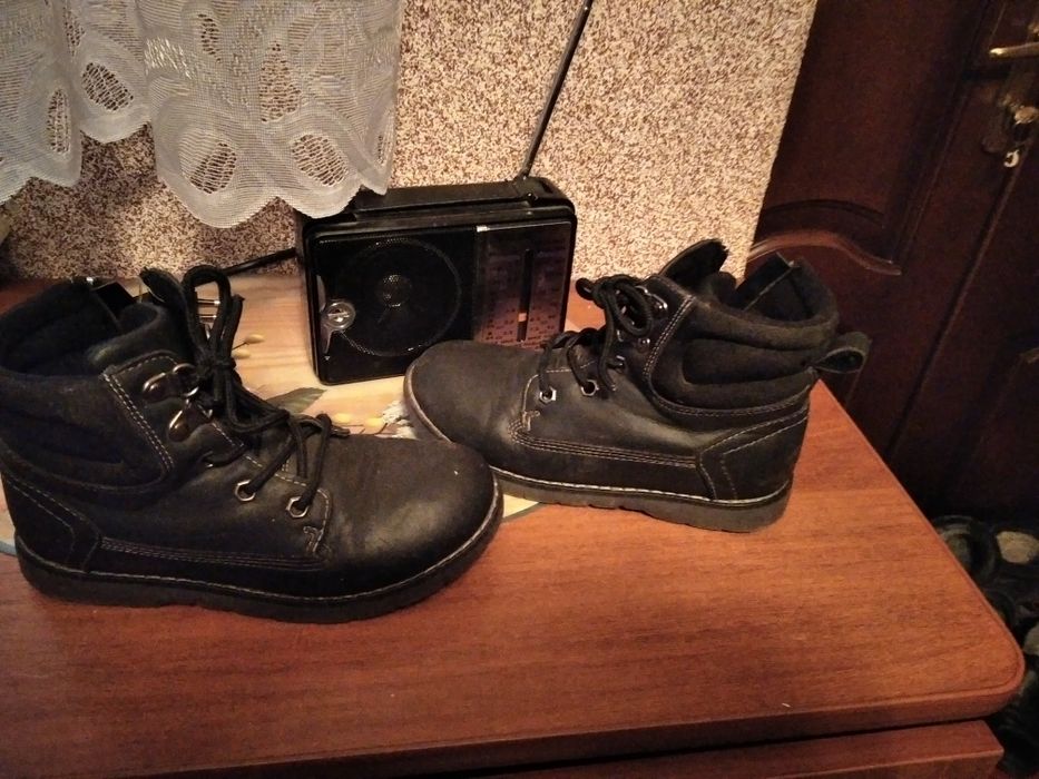 Ботінки кросівки