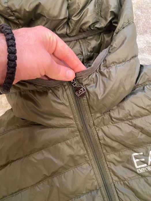 мікропуховик EA7 ( вітровка )