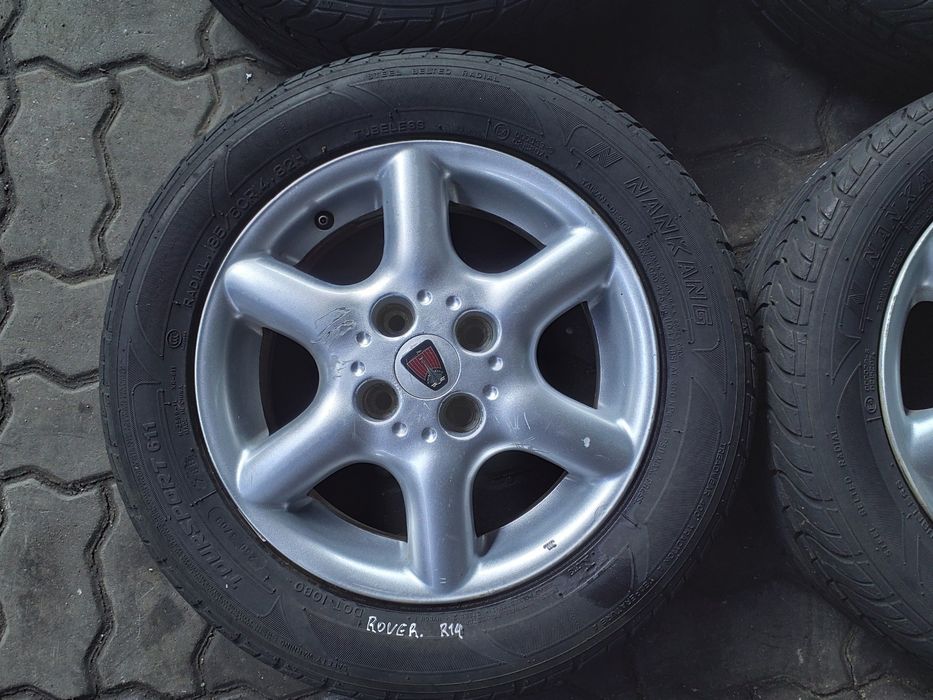 Jantes Rover R14 Com Pneus 185/60 Furação 4X100