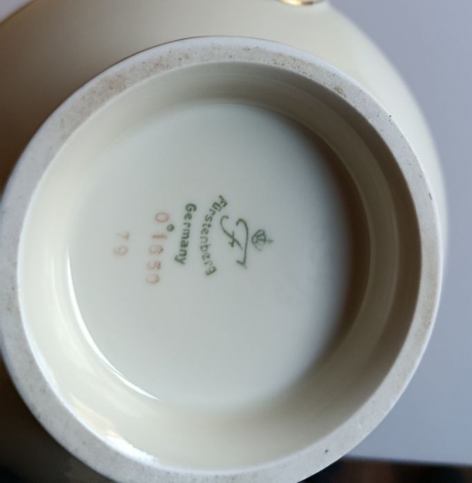 Dzbanek do herbaty Fürstenberg