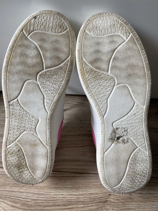 Buty damskie-Guessa