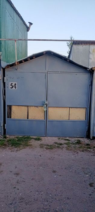 Продам. Срочно. Гаражний-кооператив Весна. Оболонський район