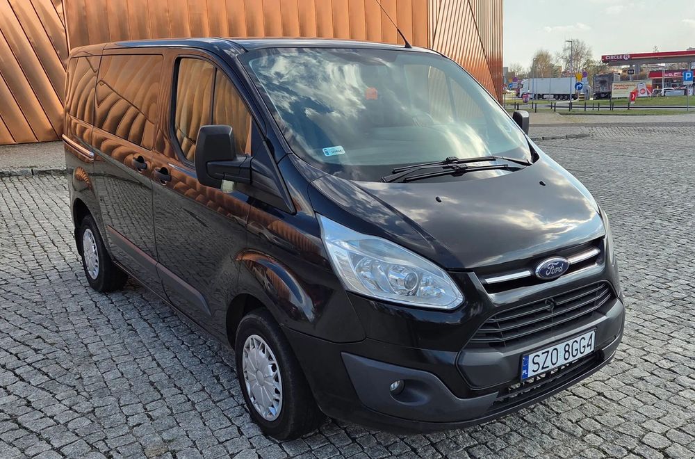 Ford Transit Custom Ford Transit Custom 2,2 - 9 osobowy, 2013/2014