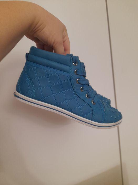 Buty      damski