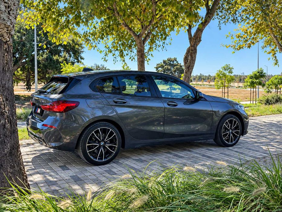 BMW 116d Sport Line | Nacional — photo 3