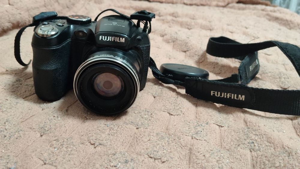 Фотоапарат fujifilm FinePix S2950