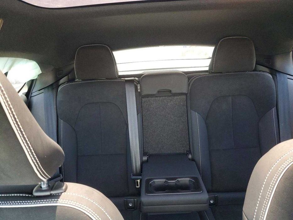 Volvo C40 recharge 2023