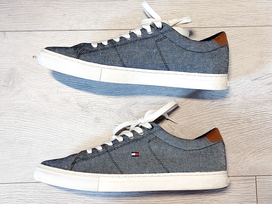 TOMMY HILFIGER rozm.41. 26cm. - sneakersy.