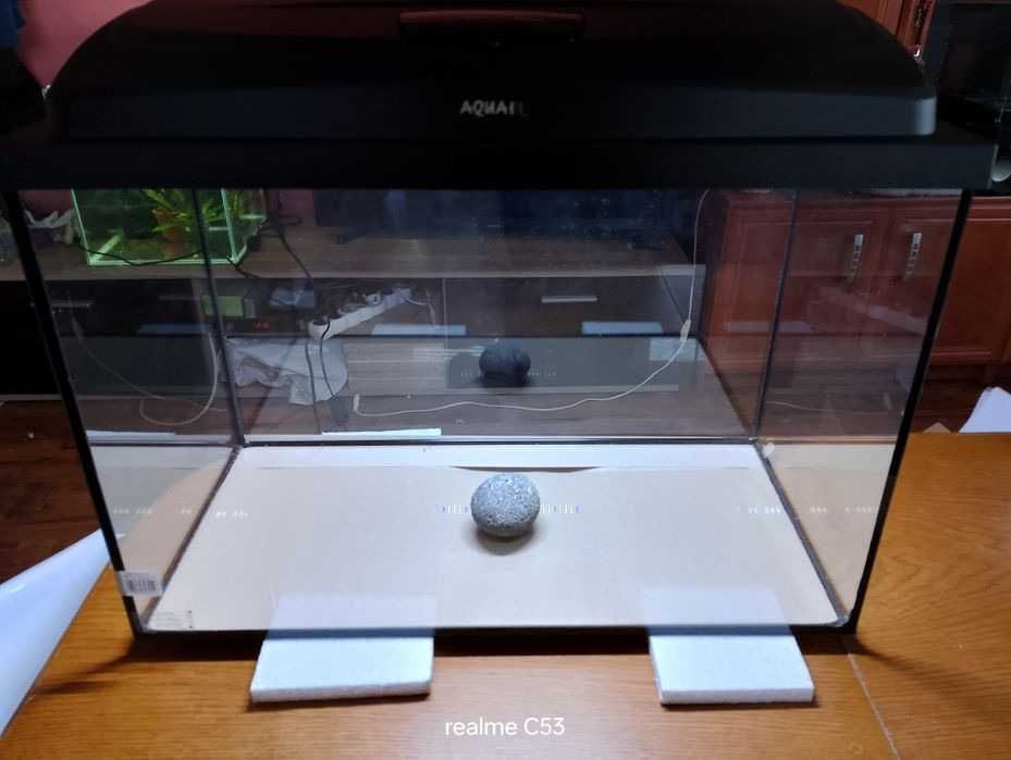 Świetlówka Led 10W Day&Night2.0 Aquael do akwa 60x30 nieużywana WYSYŁK