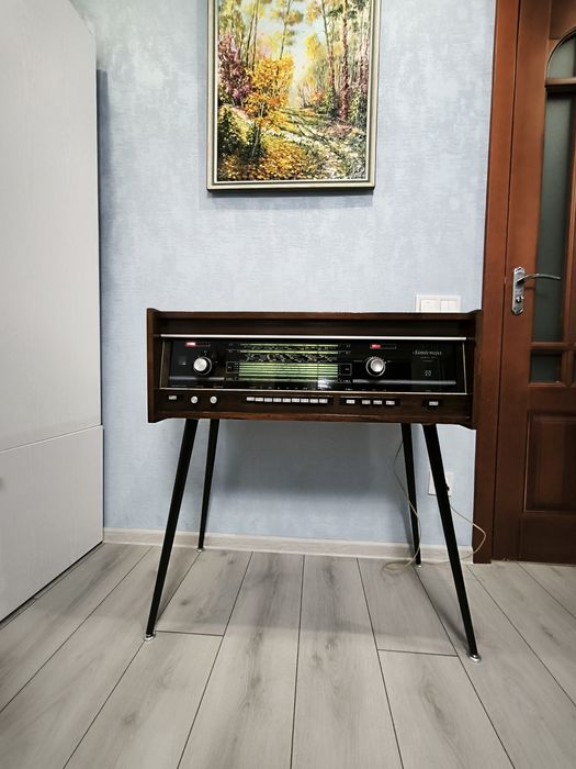 "Симфония - 003" ламповая стереорадиола высшего класса.