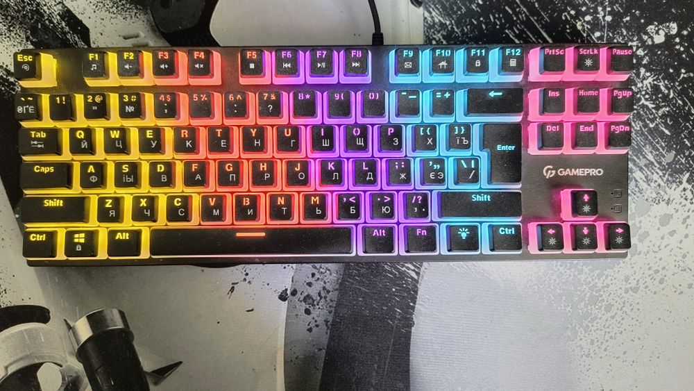 Продам клавіатуру GamePro