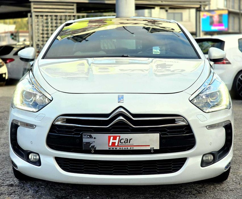 CITROEN DS5 HÍBRIDO SPORTCHIC 2.0HDI 200cv (FULL EXTRAS) — photo 2