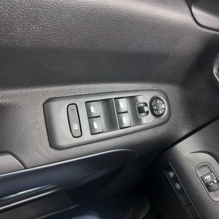 Peugeot rifter diesel Adaptada