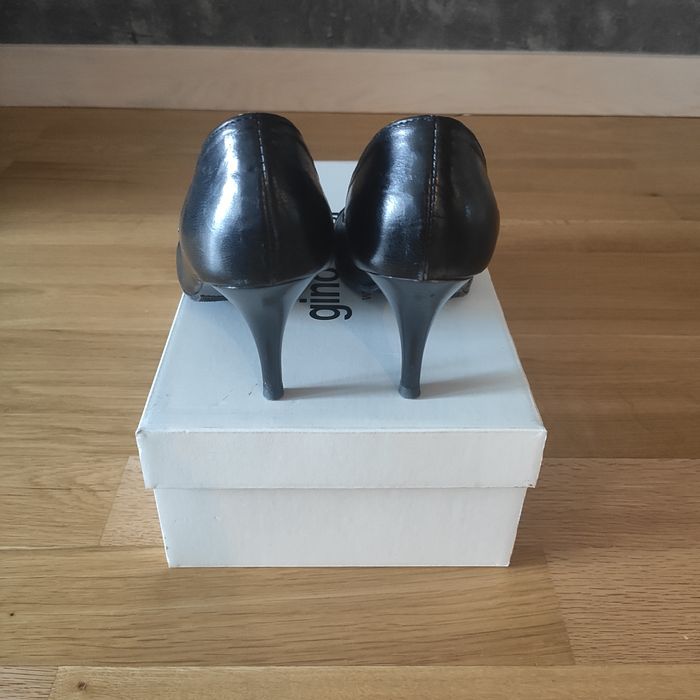 Intershoe collection czarne szpilki