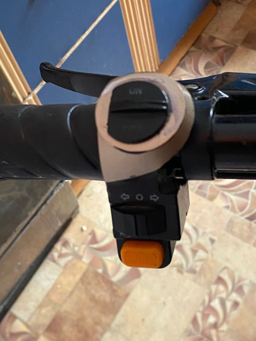 Электросамокат Kugoo