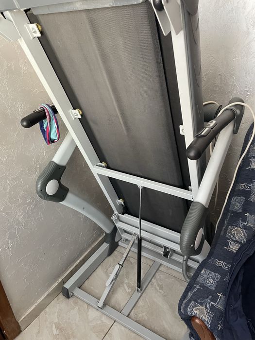 Бігова доріжка  HouseFit HT-9078 E