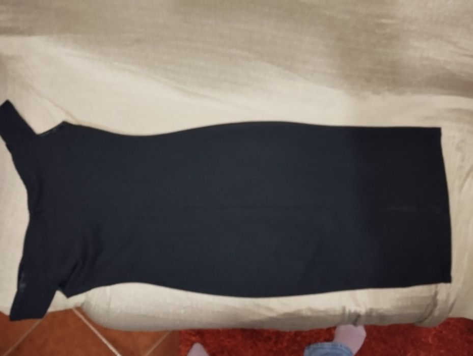 Vestido preto tamanho S e preto