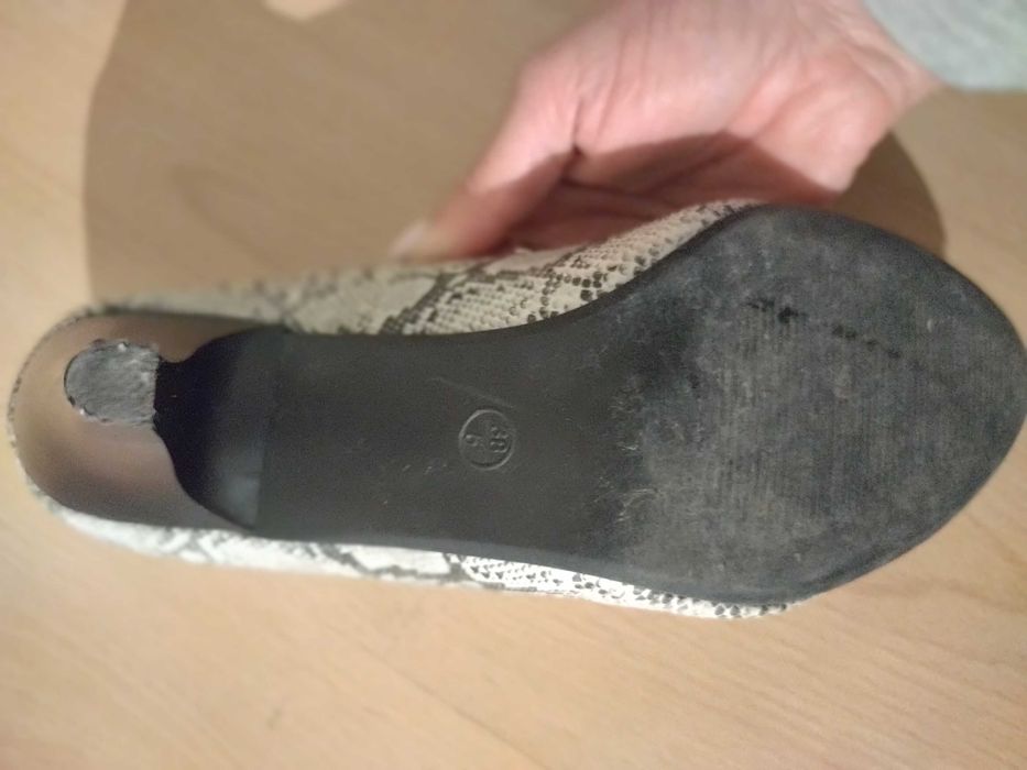 Sapatos senhora 38