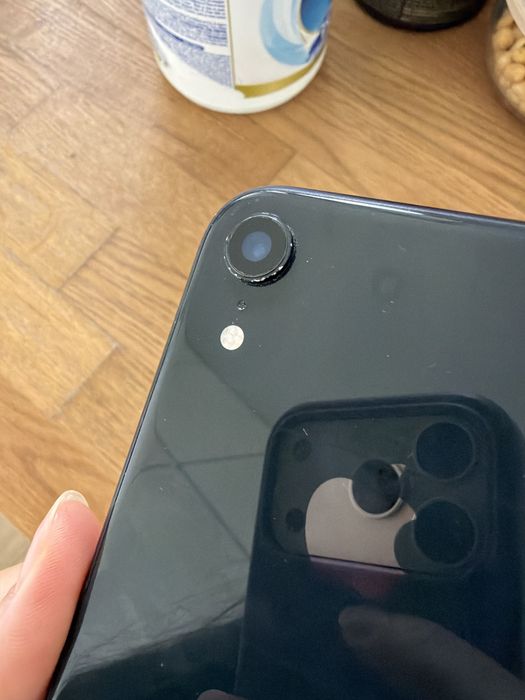 IPHONE XR - 64gb