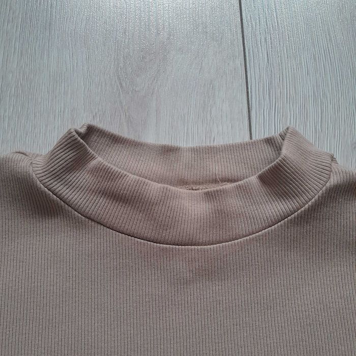 Półgolfiki prążkowane House