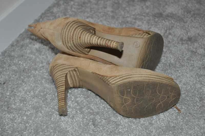 Lasocki 35 r/Rude wiazane botki Igła! Jesień 2023