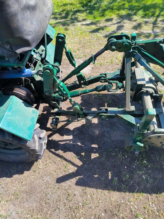 Мото тратор з вом