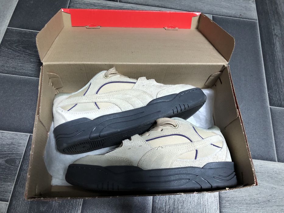 Бежевые замшевые женские кроссовки Puma - 180 Beige Black