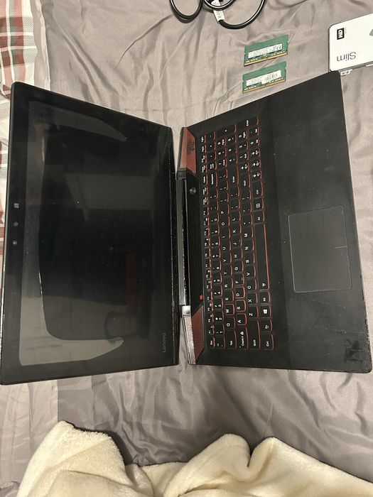 Lenovo Y700 15isk i7-6700hq/8gb RAM/gtx 960m