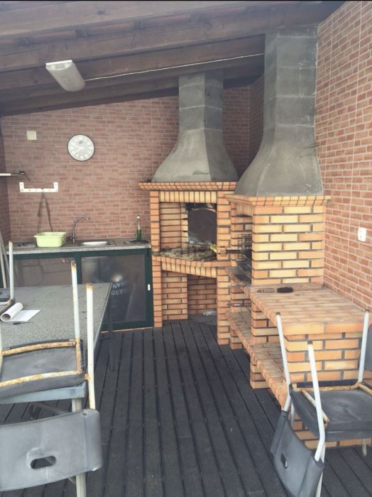 Arrenda-se Moradia M4