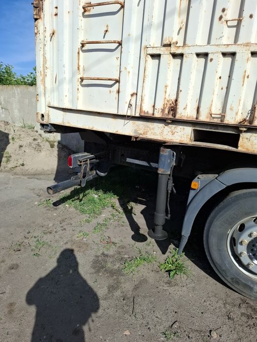 Продам автомобиль с краном манипулятором