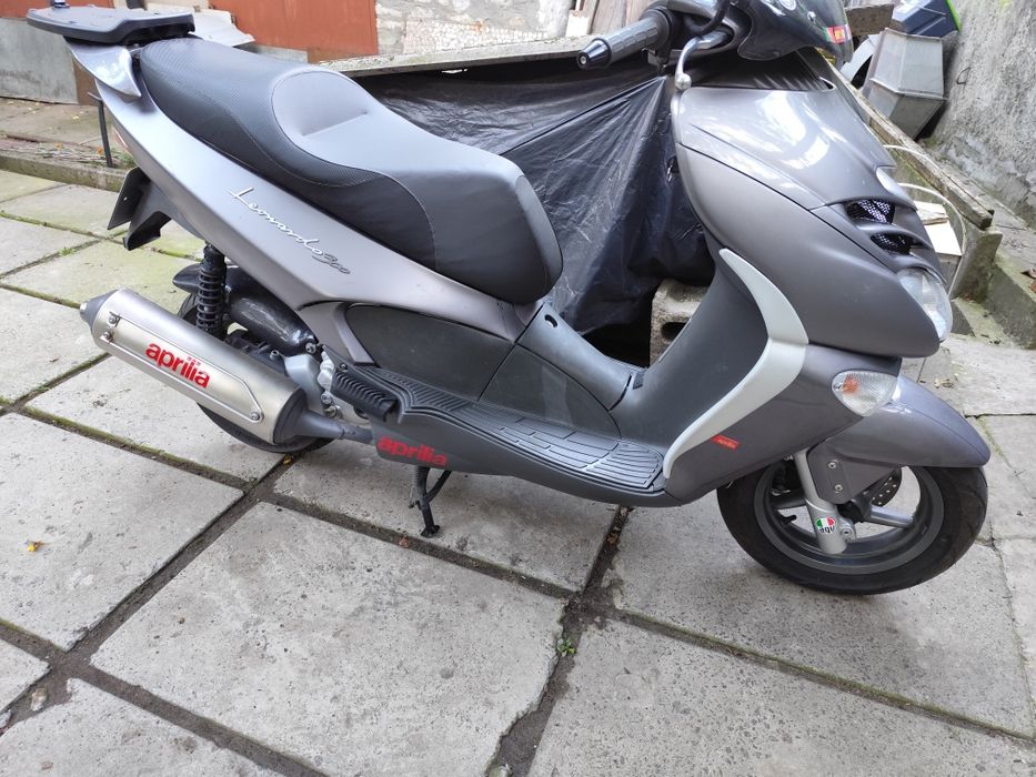 Aprilia Leonardo 300 2005