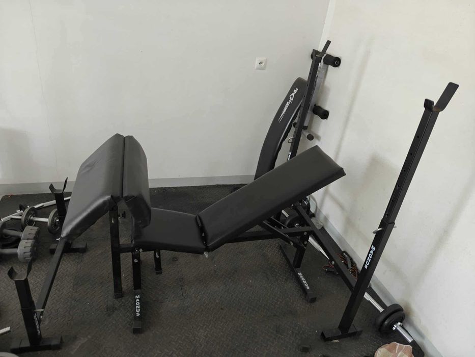 Ławeczka do ćwiczeń + modlitewnik + ławeczka do brzuszków