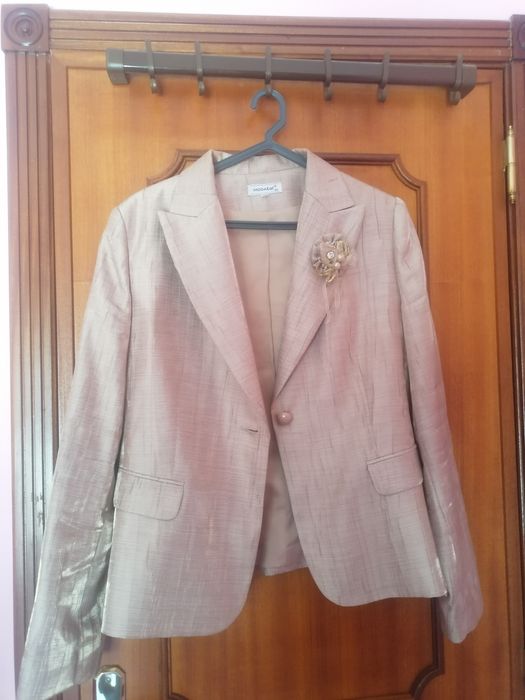 Conjunto saia e casaco de cerimónia