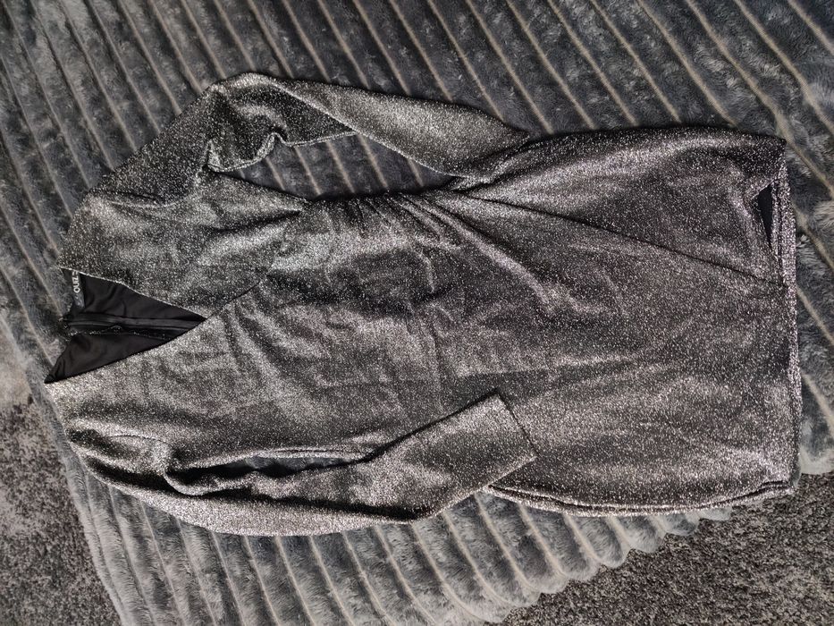 Красивое вечернее платье