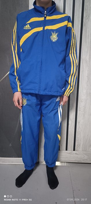Спортивний костюм