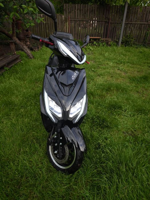 Електроскутер Atlas 1800wt