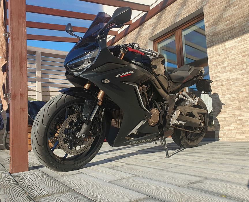 Honda cbr 650r  / michelin /prawko  A2 / 2021 rok