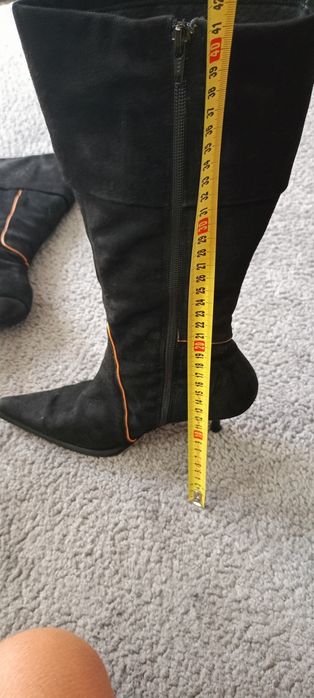 Buty kozaki na szpilce