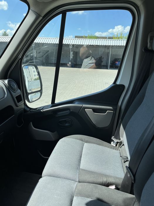 Продаю Renault Master 2012 року 2.3 dci MT