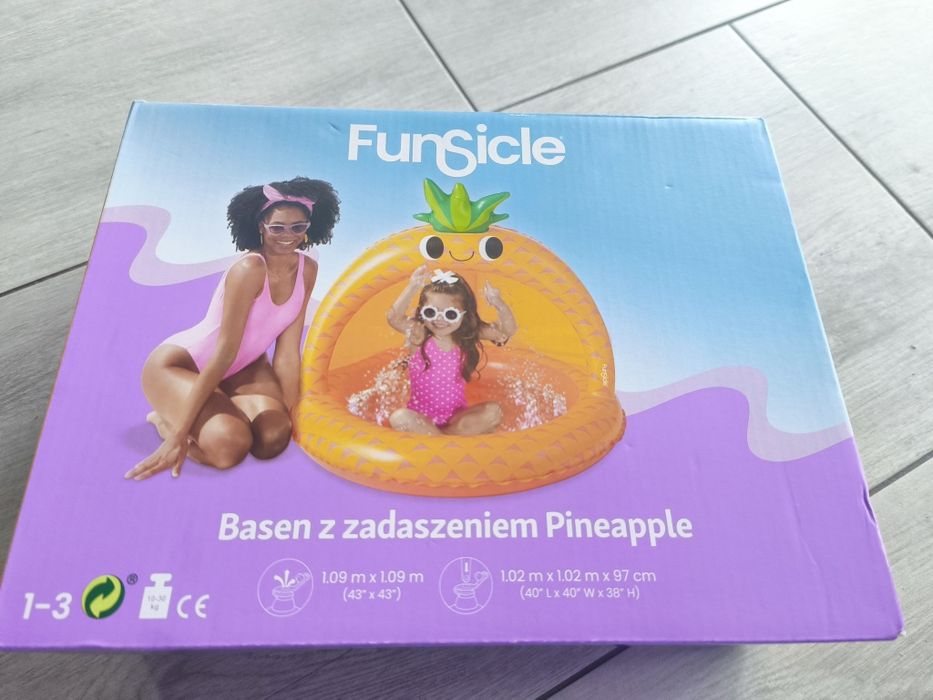 Basen z daszkiem