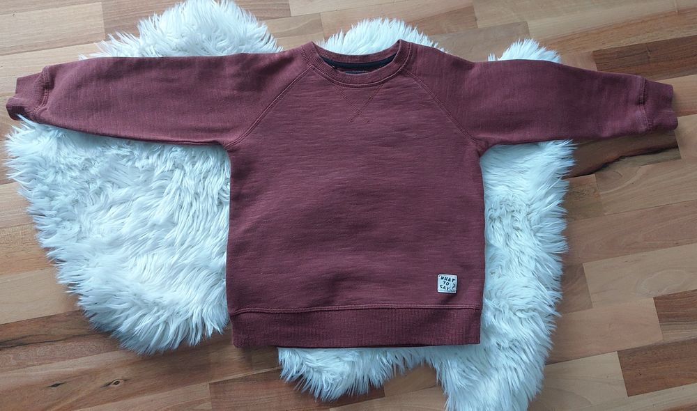 Bluza Reserved rozmiar 122 ocieplana