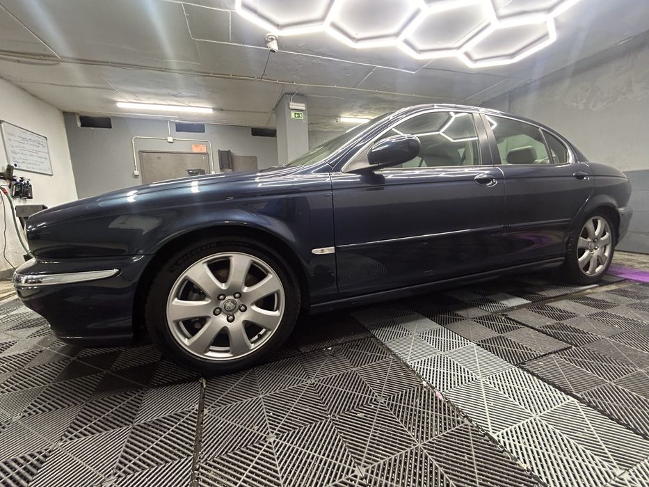 Jaguar x type full extras