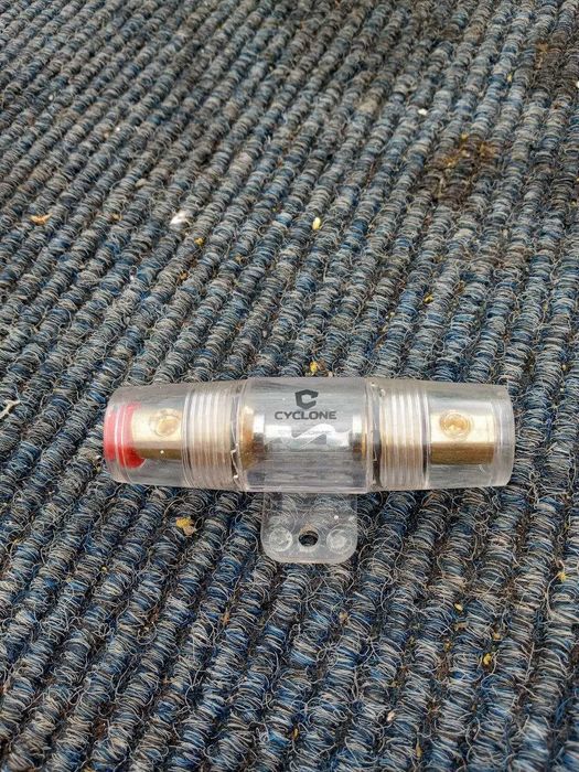 Продам конденсатор до мікрохвильовки