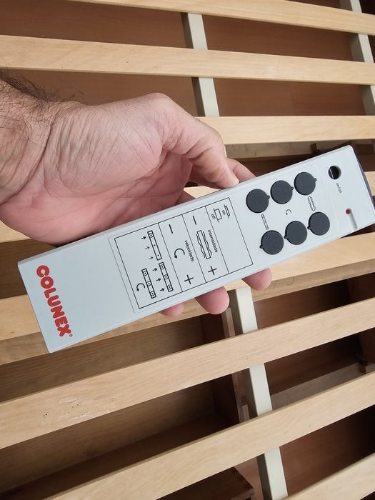 Cama em cerejeira maciça com gavetas 145 x 200