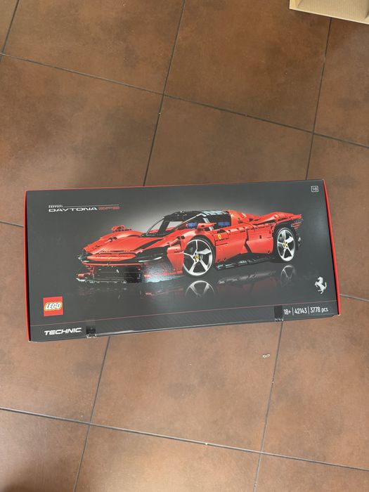 Lego Ferrari daytona SP3