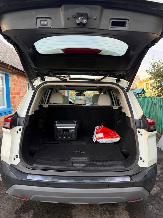 Продам Nissan Rogue 2021 SL premium